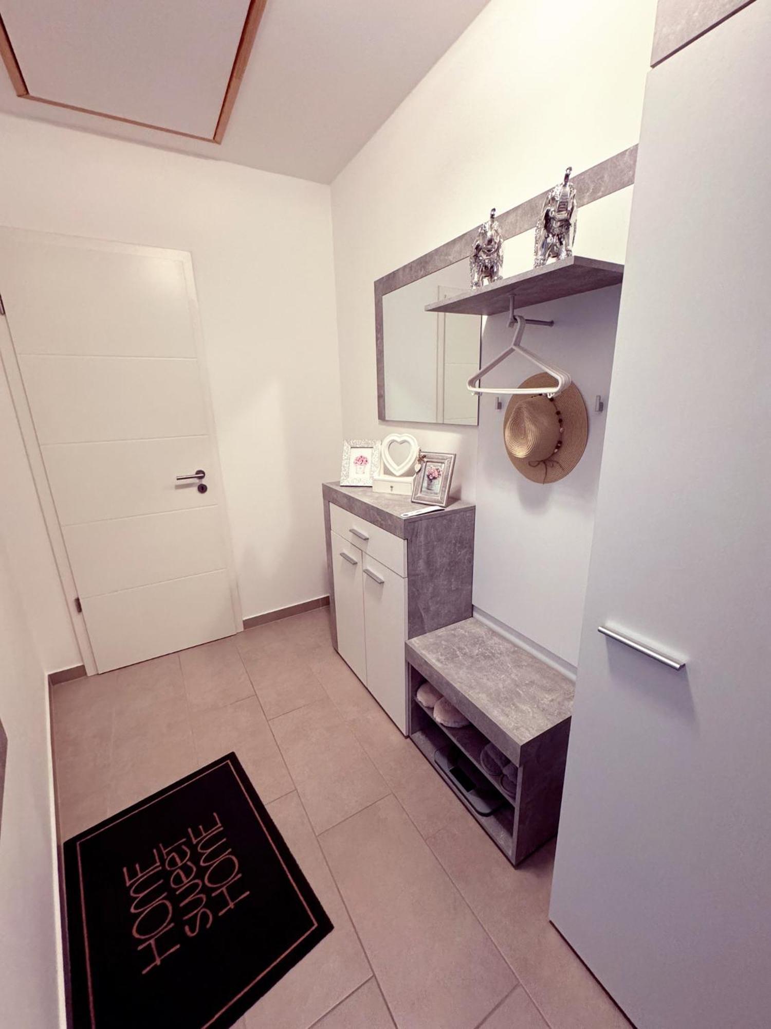 Апартаменты Exclusive Family Apartman Печ Экстерьер фото